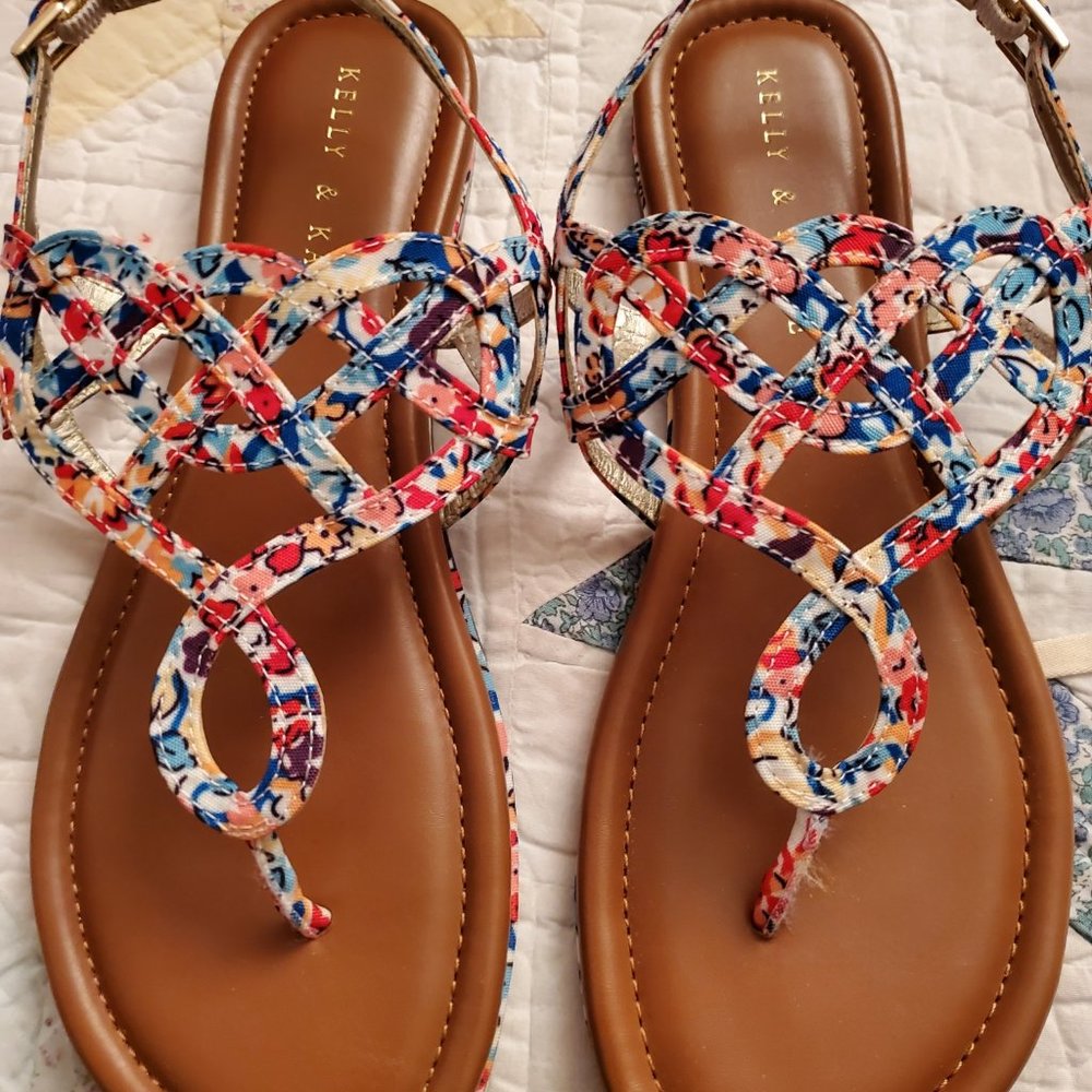KELLY & KATIE PAYDEN SANDALS MULTIFLORAL PRINT SIZE 9